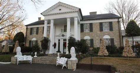 Tennessee turns over probe into failed Graceland sale to federal .